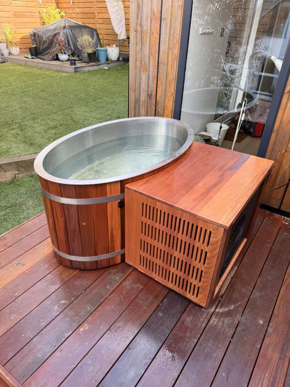 Odyssey ice bath in use