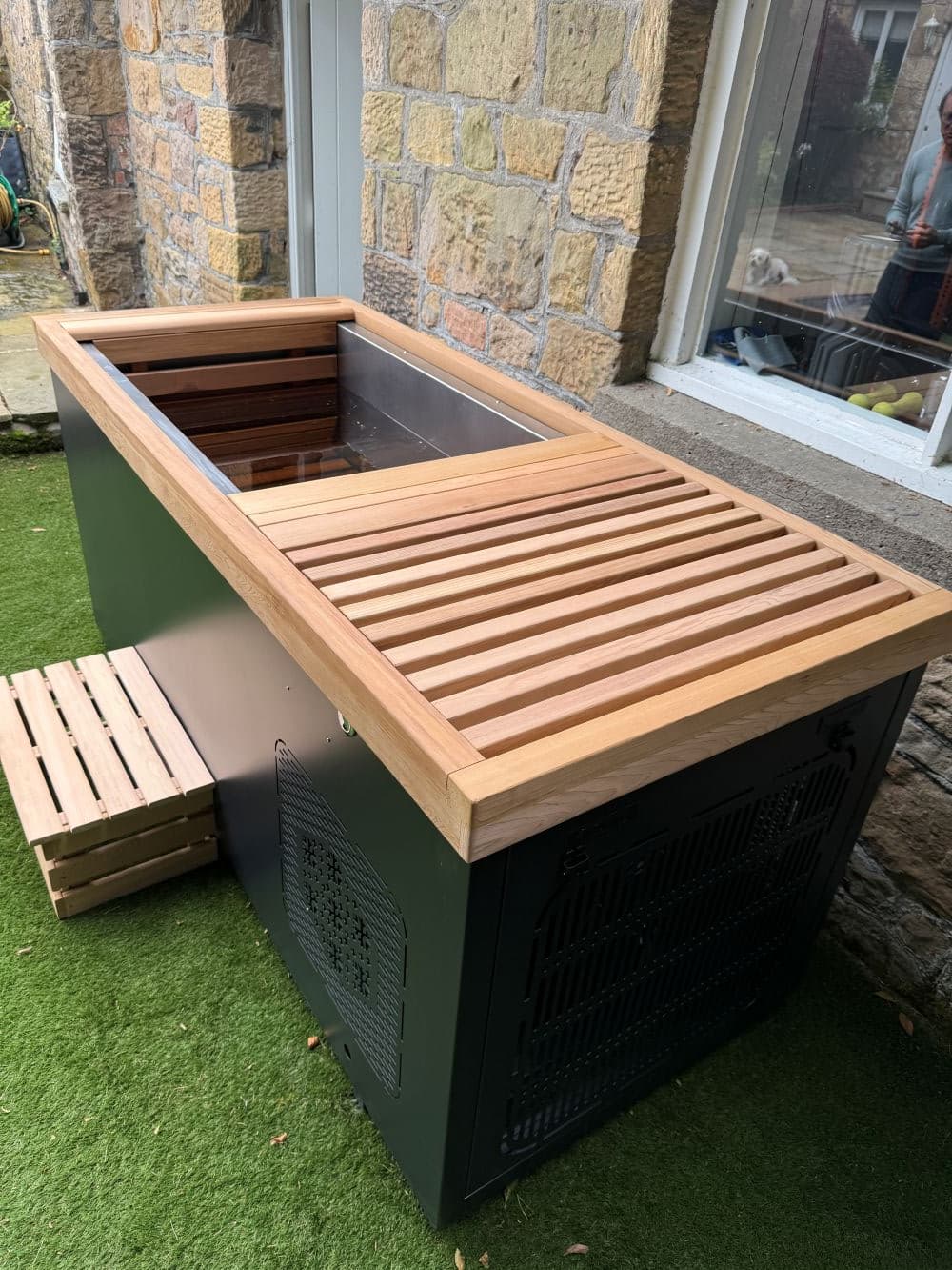 Odyssey ice bath in use